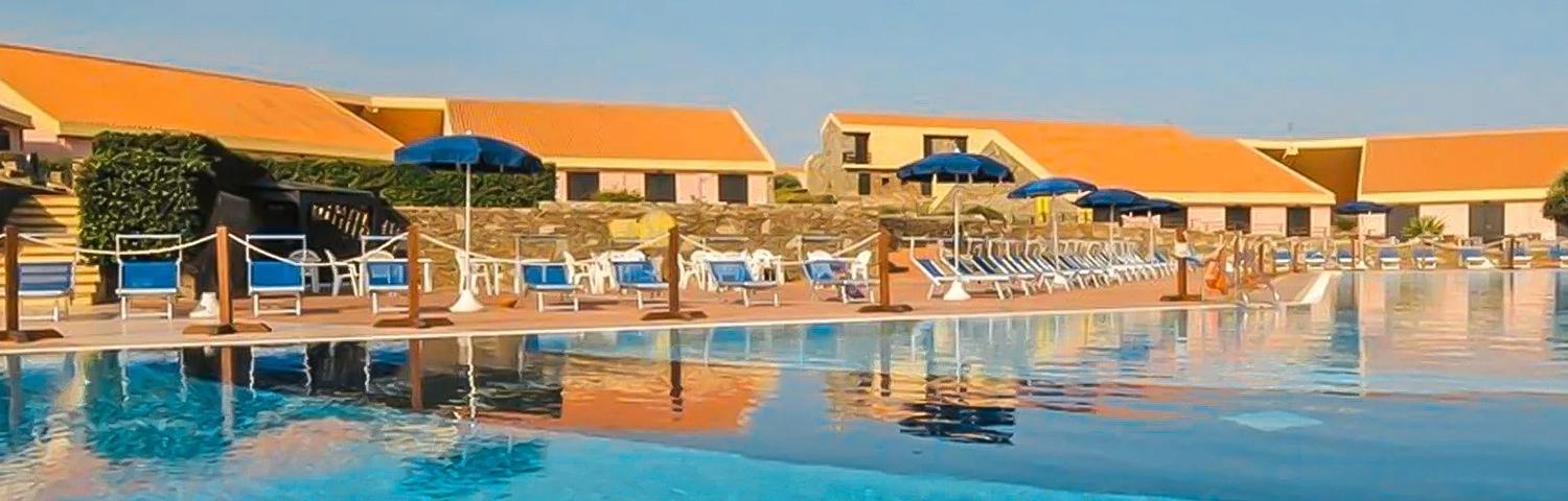 villaggio-le tonnare-stintino-piscina-01